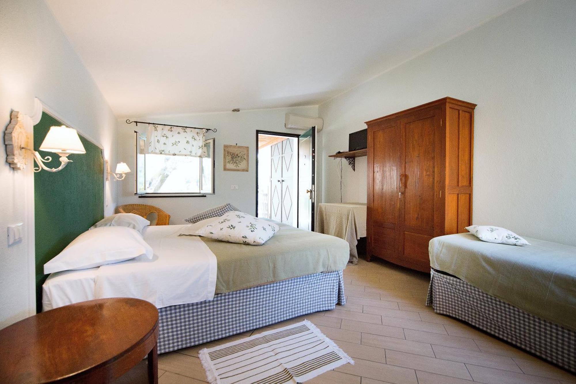Agriturismo Palmero Алассио Экстерьер фото